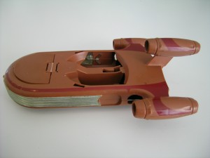 Star-Wars-Land-Cruiser-toy1-300x225
