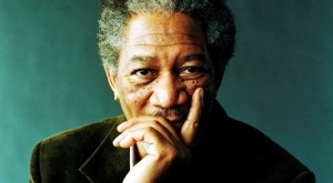 Morgan Freeman- os ETs não vão nos comer