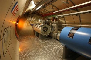 LHC só voltará a funcionar em 2015.