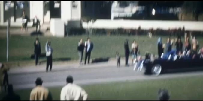 Teria Kennedy sido assassinado pela CIA porque queria o desacobertamento dos OVNIs?