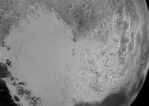 Sputnik Planitia, uma enorme cratera de impacto em Plutão.