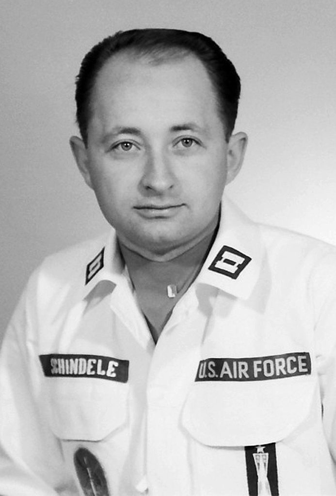 Capitão David D. Schindele - operador de míssil nuclear