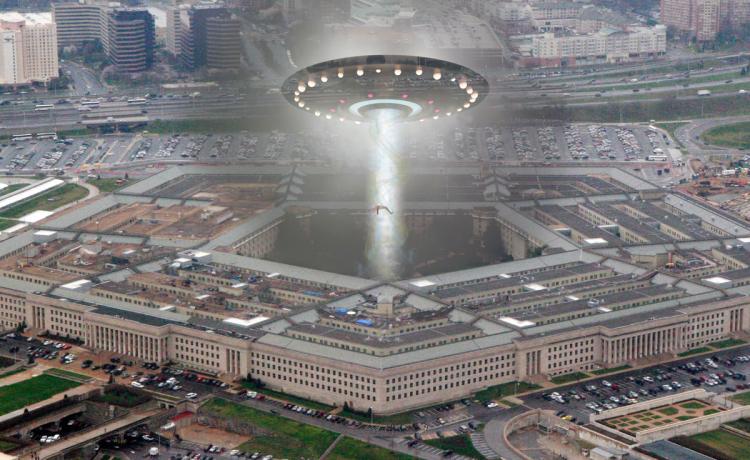 Pentágono continua investigando OVNIs, diz repórter investigativa