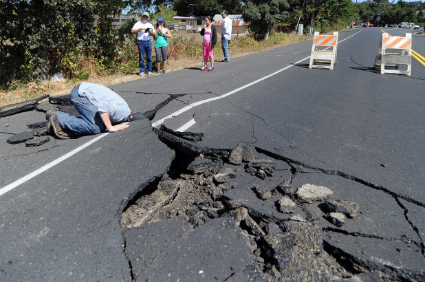 144 grandes terremotos em uma única semana de agosto