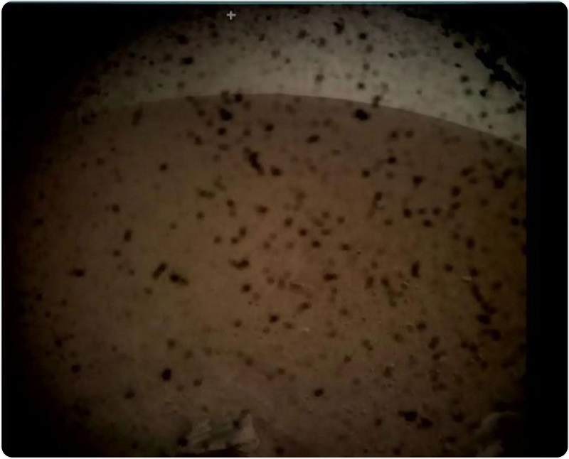 Sonda recém chegada em Marte manda suas primeiras fotos para Terra