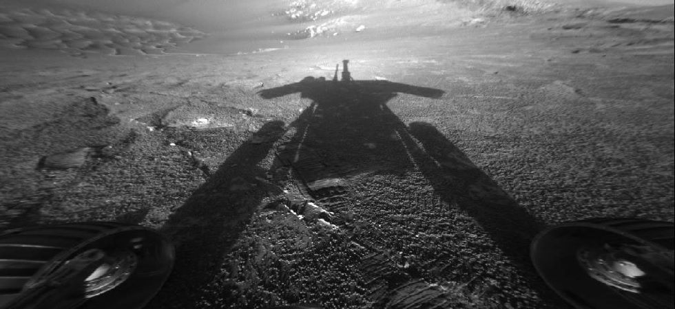 Jipe-sonda em Marte é declarado oficialmente morto pela NASA