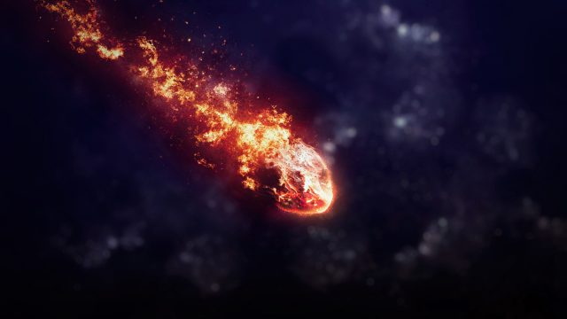 Astrônomos estão perplexos por bolas de fogo lentas cruzando os céus do mundo