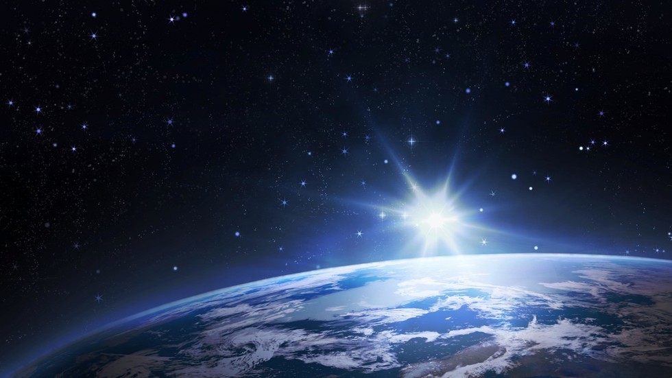 Satélite russo detecta explosões inexplicáveis de luz acima da Terra