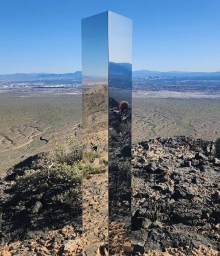 Monólito misterioso apareceu no deserto de Nevada, perto de Las Vegas