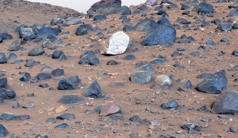 NASA descobre rocha em Marte nunca antes vistas
